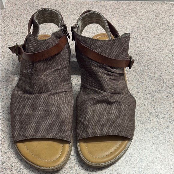 Blowfish Shoes - Blowfish Dark Brown Sandals with Buckle
